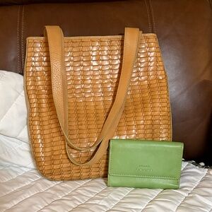 Fossil Tan Woven Tote Bag with Green Wallet